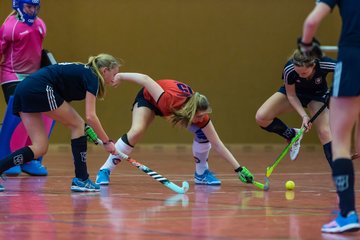 Bild 188 - B-Juniorinnen Bahrenfeld